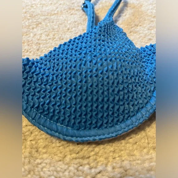 Blue ruffled bikini👙 - Picture 6 of 8